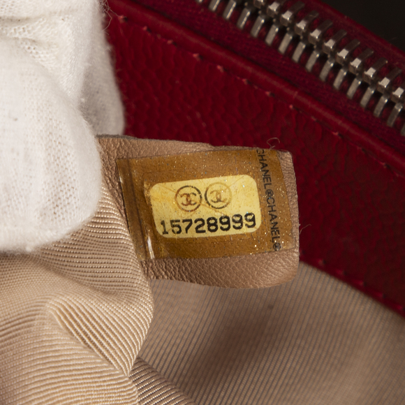 Chanel Petit Shopping Tote - Picture 11 of 11